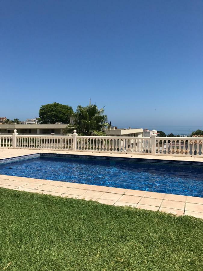 Apartamentai Torremolinos Bagian luar foto