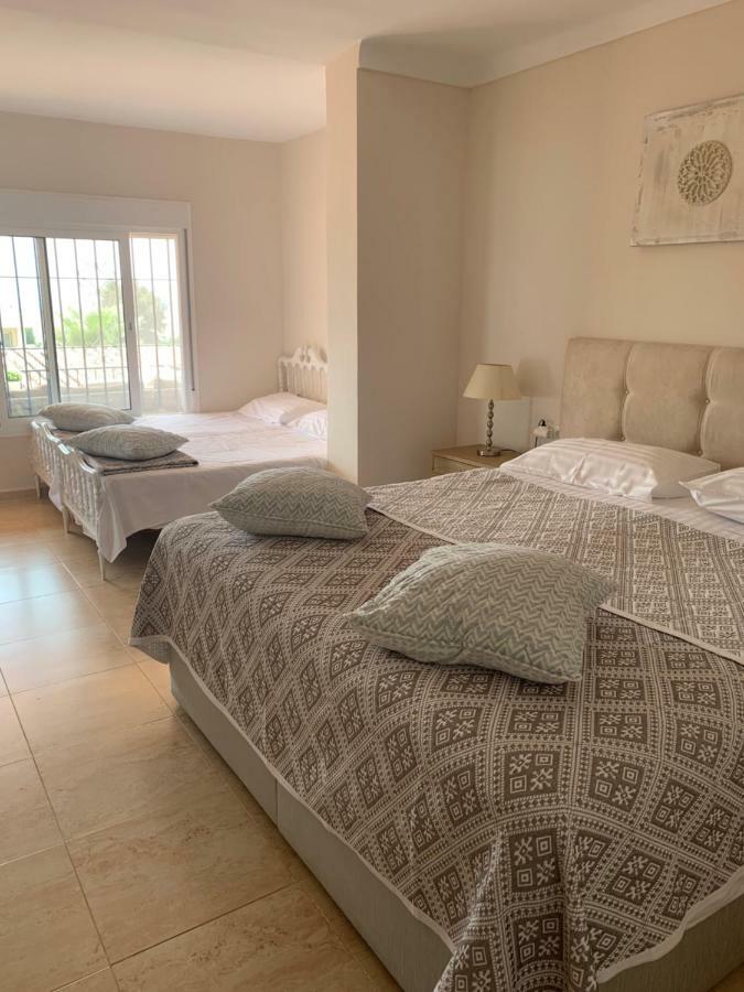 Apartamentai Torremolinos Bagian luar foto